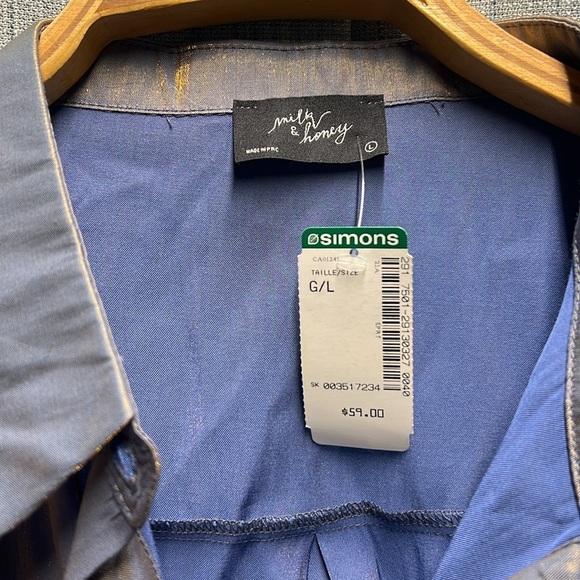 Milk & Honey blouse Size large NWT - Picture 4 of 7